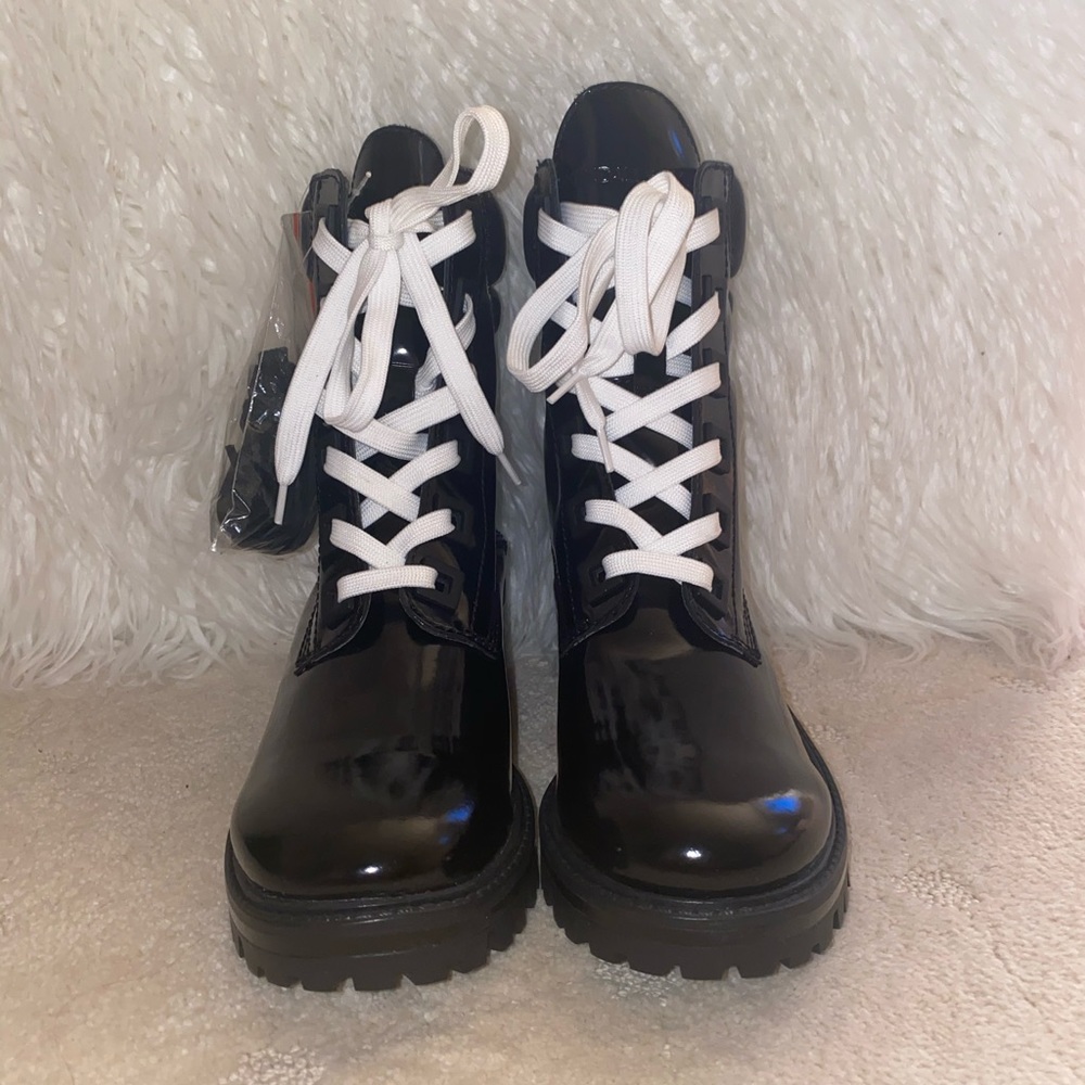 Kendall & Kylie Leather Combat Boots (size:7.5)